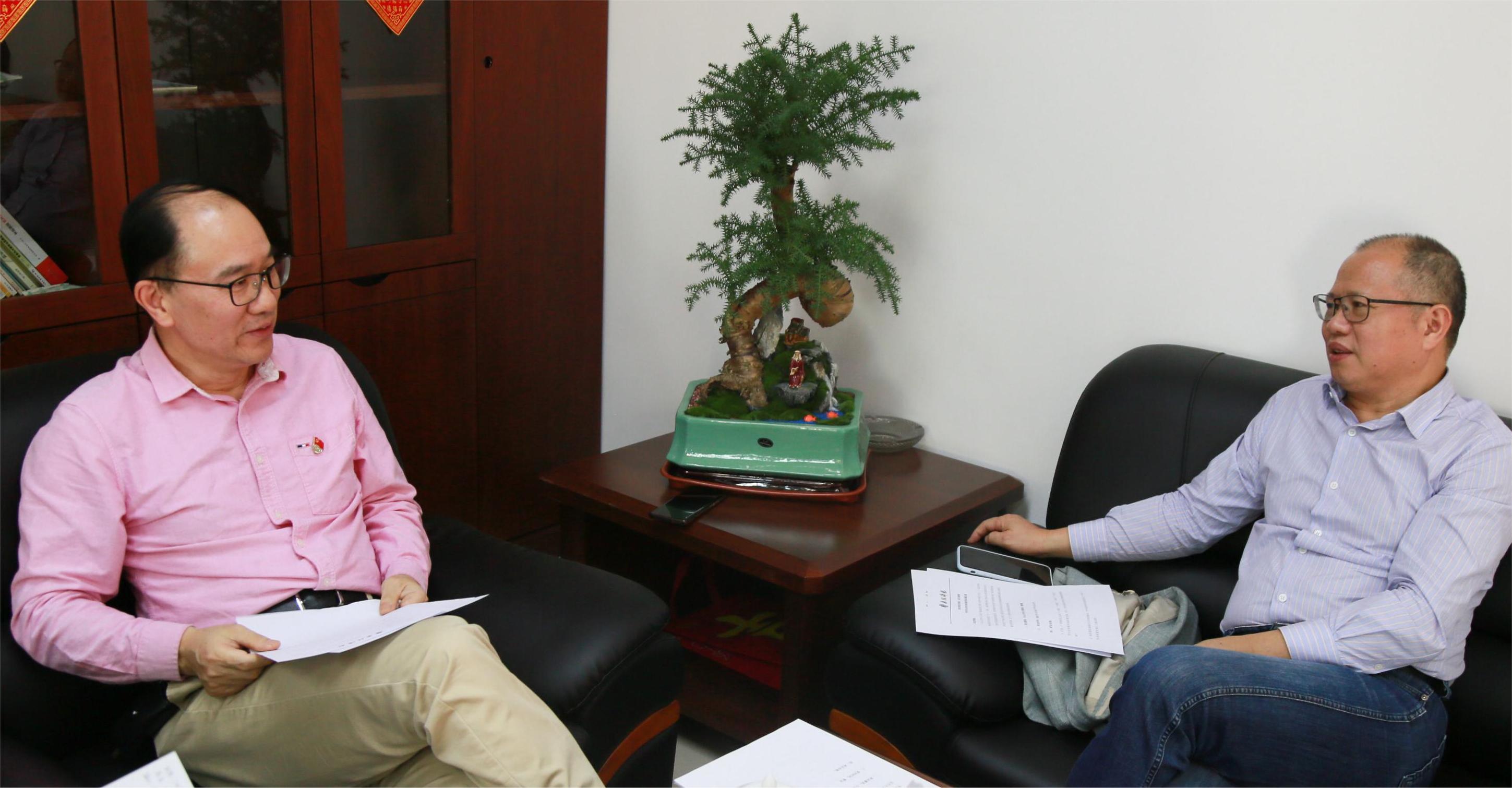 医药经济报专访白云山征途国际官网公司董事长裴泽建，，，谈中药企业传承立异高质量生长