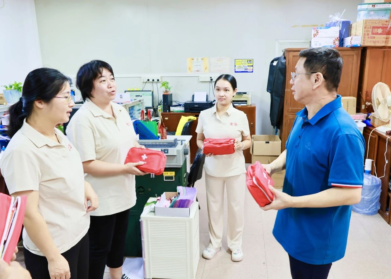 情系职工送清凉 身心护航保康健——白云山征途国际官网制药开展夏日防暑降温与康健眷注系列活动